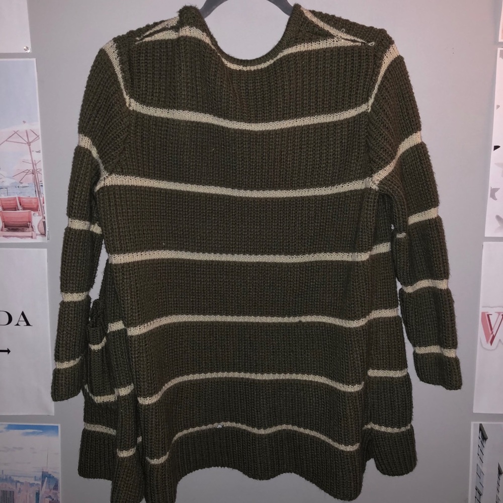 Cardigan - Picture 2 of 2